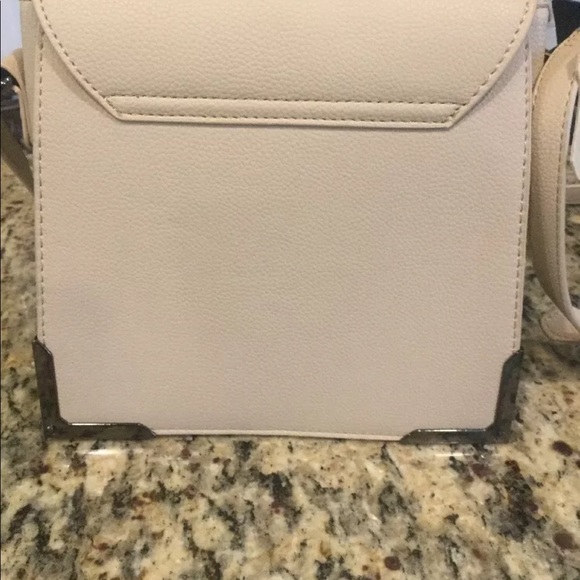 Lionel Bone Cynthia 16191 Vegan Purse - Picture 4 of 6